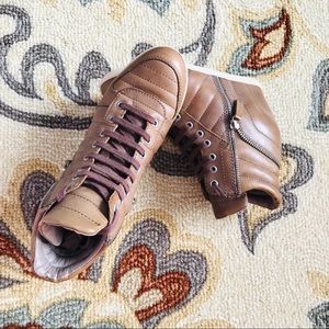 ASH Brooklyn Leather Sneakers Unique!